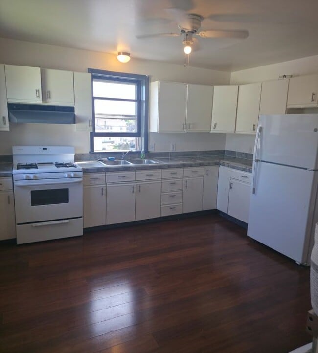 Photo - 134 Nicholson St Unit #2