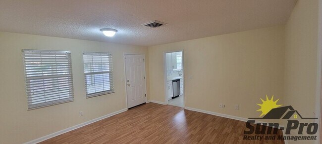 Photo - 4017 Oriole Ave