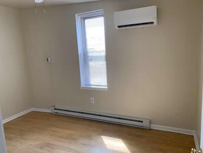 Photo - 1711 W Juniata St