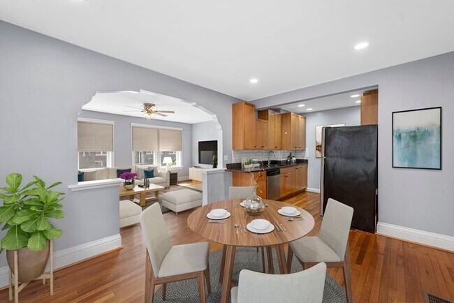 Photo - 757 Syracuse Ave