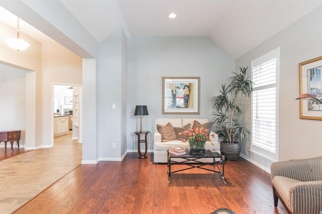 Photo - 5221 China Garden Dr