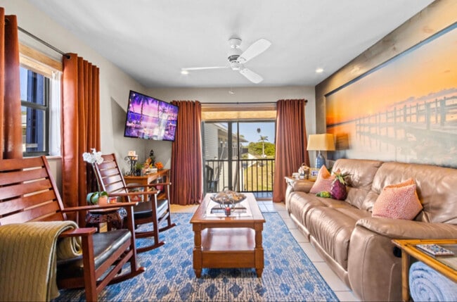 Photo - 715 S Ocean Dr