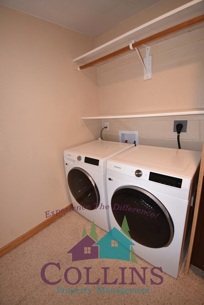 Photo - 18389 Jayhawk Dr