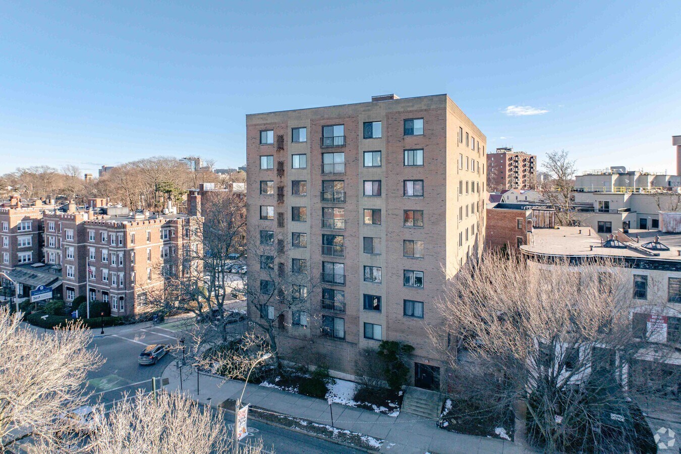 1243 Beacon St - Beacon Place Apartments