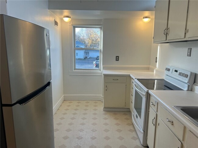 Photo - 3977 Buffalo St