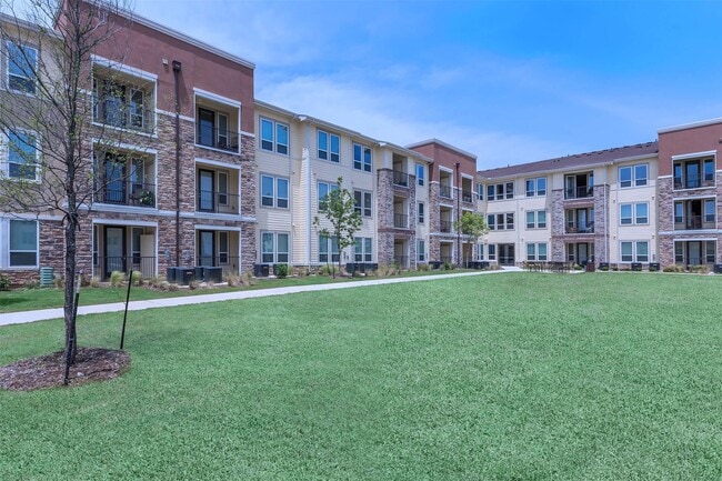 Building Photo - 2401 Golden Heights Rd Unit 160 Rental