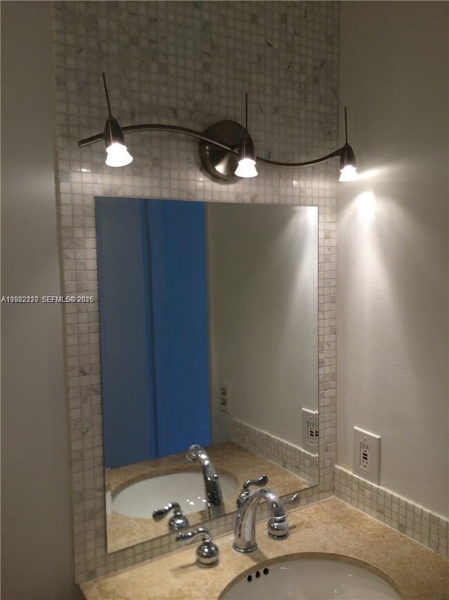 Photo - 16508 NE 26th Ave Unit 502