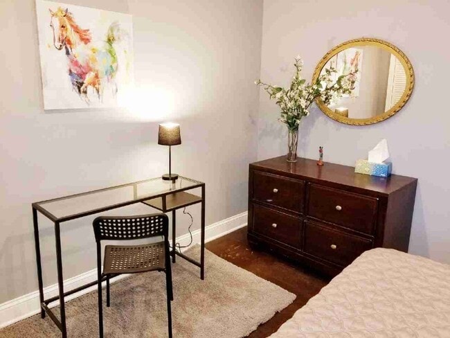 Photo - 1251 Penn St NE Unit 1