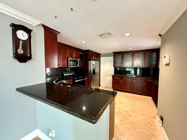 Photo - 1402 Veracruz Ln