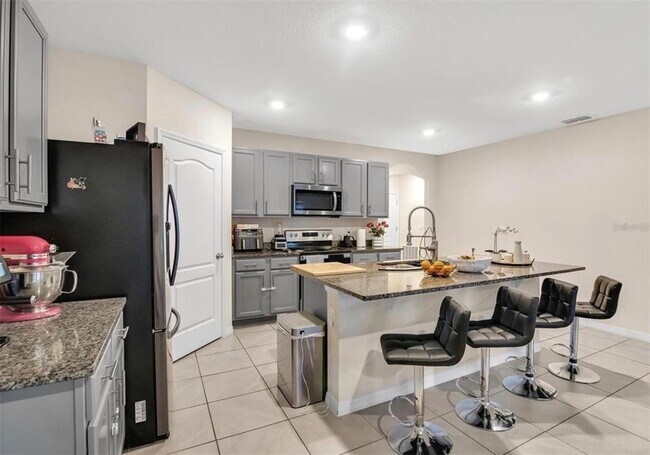 Photo - 5384 Hickory Downs Wy