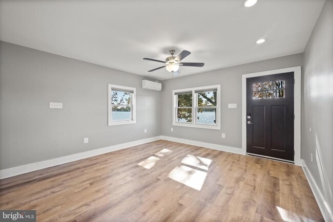 Photo - 11003 Bowerman Rd