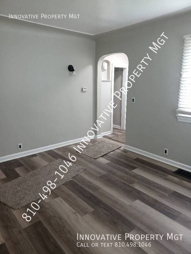 Photo - 2613 Wisner St