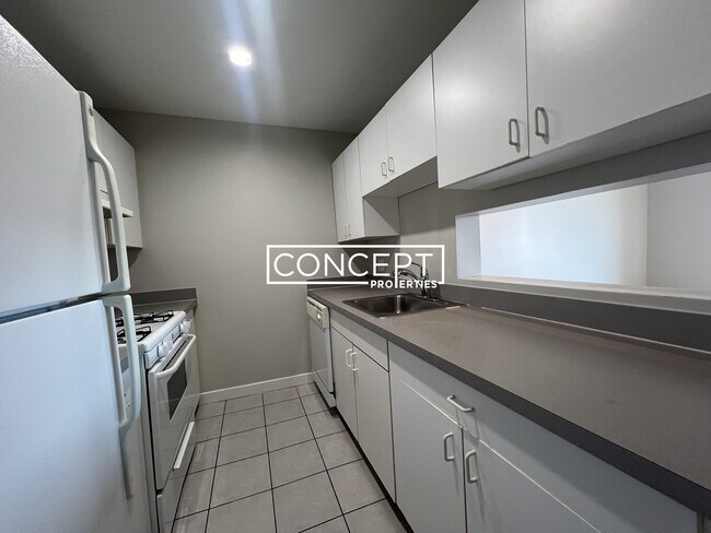 Photo - 1661 Washington St Unidad 604