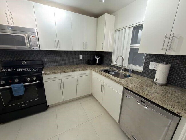 Photo - 9451 Evergreen Pl Unit 102