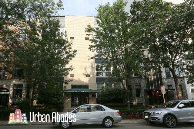 Building Photo - 1424 N Dearborn St Unit A06C