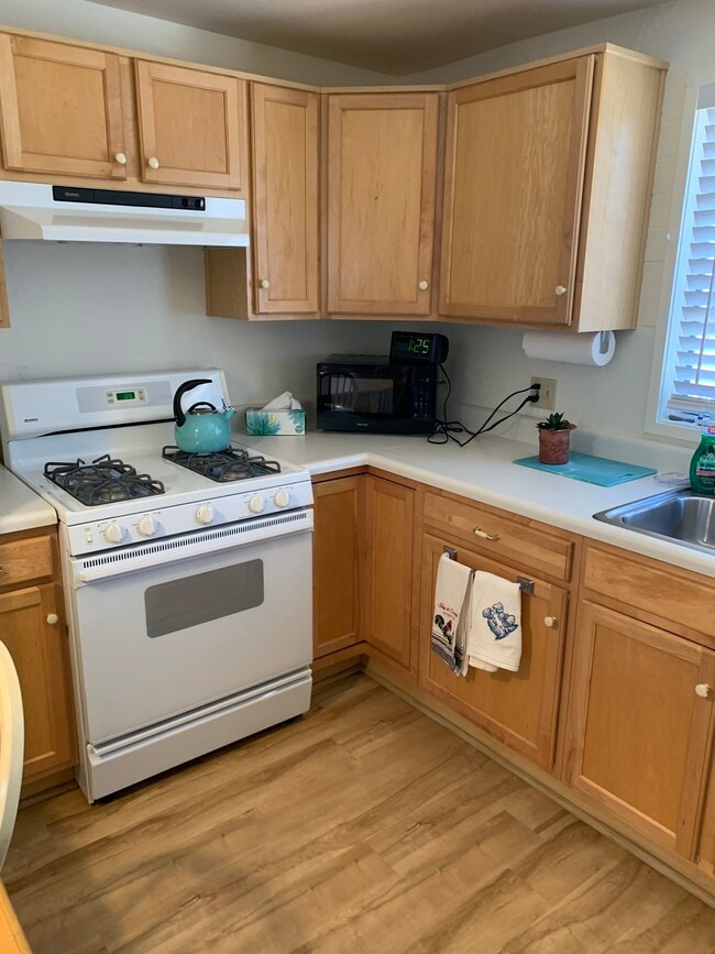 349 S Paseo Madera Unit B