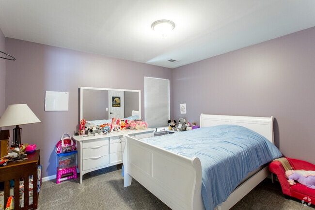 Building Photo - 402 Sam Cobb Ct Rental