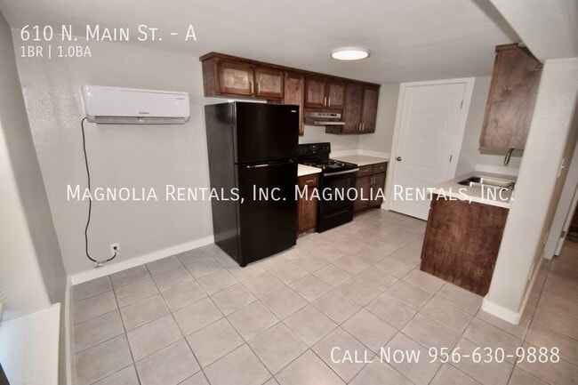 Photo - 610 N Main St Unit A
