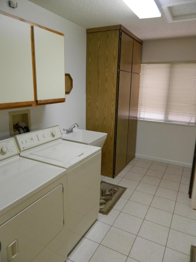 Photo - 12635 W Foxfire Dr