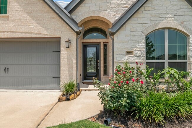 Photo - 23322 Amoroso St