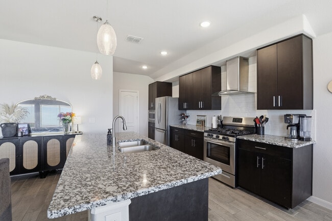 Photo - 1032 Fairfax Dr