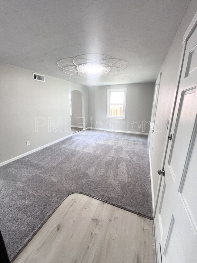 Photo - 3007 Grant St