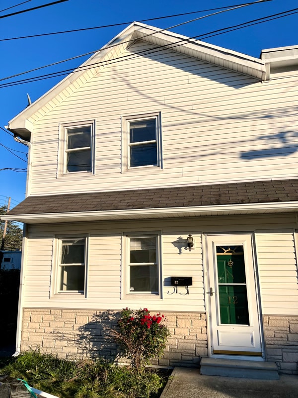 Building Photo - 12 E Carroll St Rental