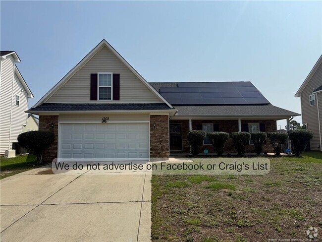 Building Photo - 1208 Chimney Swift Dr Rental
