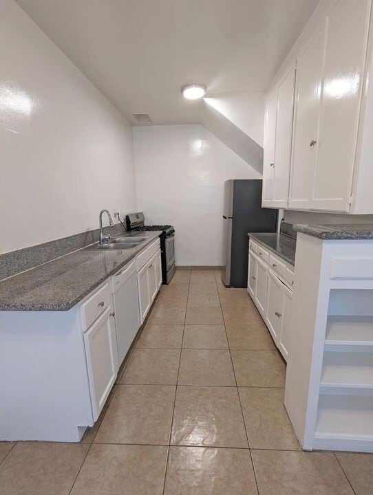 Photo - 1200 N Gardner St Unit 5