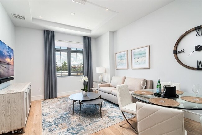 Building Photo - 101 8th St S Unit 205