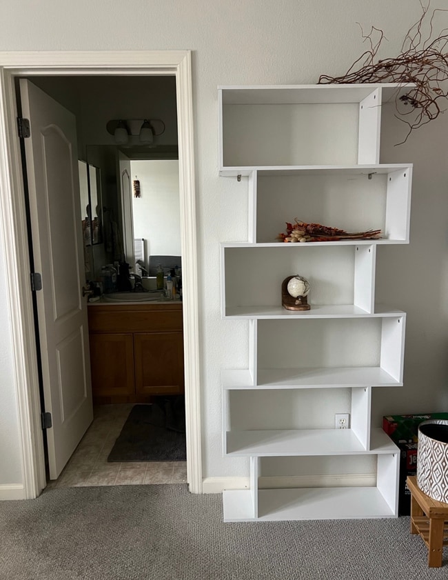 Photo - 1596 Tucker St