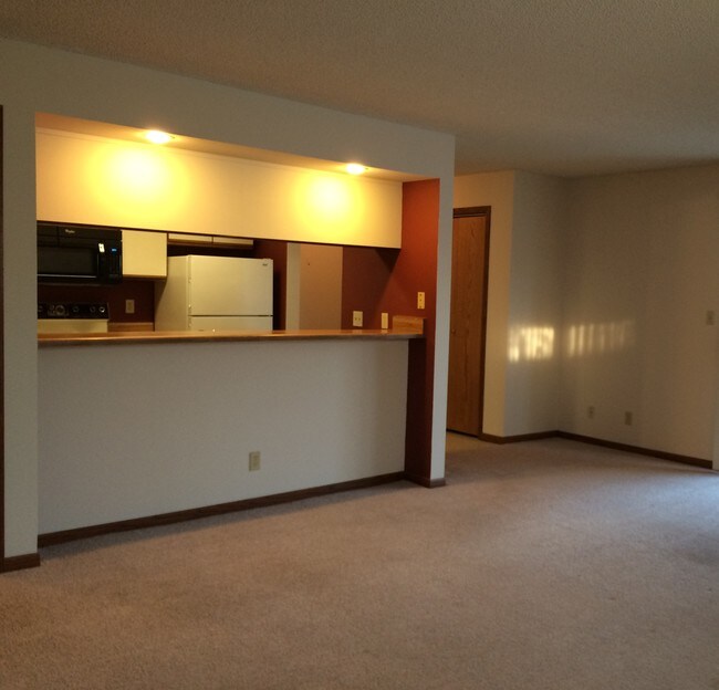 Photo - Parkside Apartments