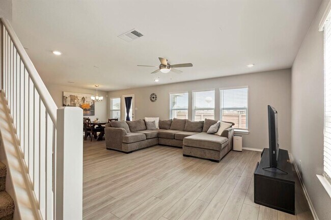 Photo - 19417 James Carter Jr St