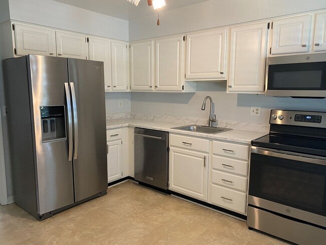 Photo - Charming 3Bed/2.5Bath in Mays Chapel Neigh...