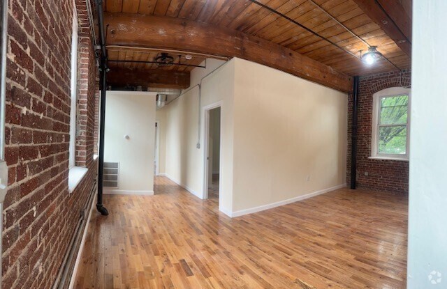 Building Photo - 85 Harding St Unit 1A Rental