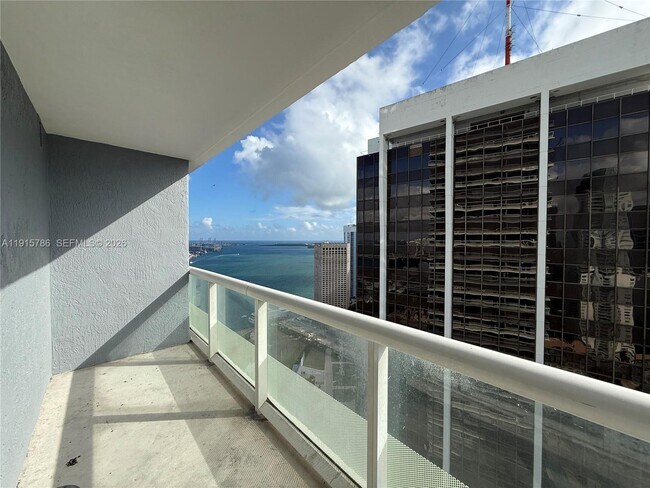 Photo - 50 Biscayne Blvd Unidad 3911