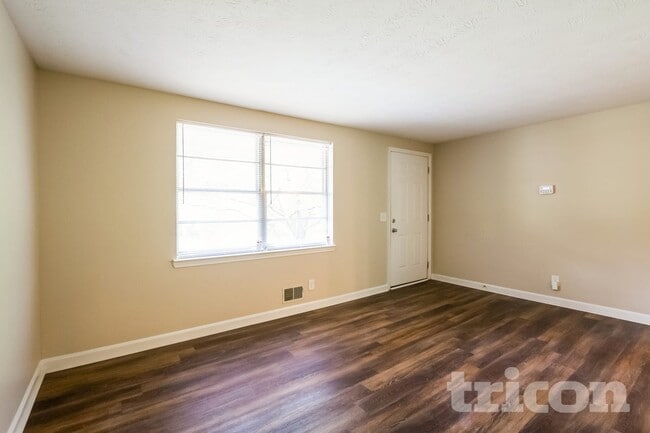 Photo - 6360 Pine Frost Dr