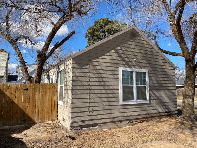 Photo - 1 Bedroom 1 bathroom house in North Lubbock!