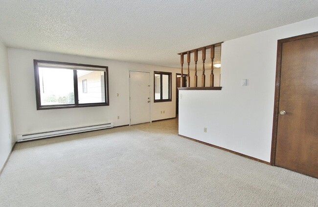Photo - 3433 S Constitution Way