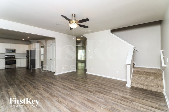 210 Omega Ct
