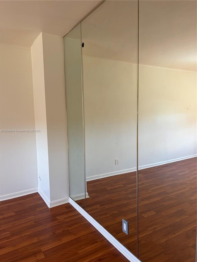 Photo - 1881 Middle River Dr Unit 303