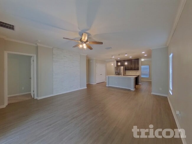 Photo - 1266 Stratton Ave