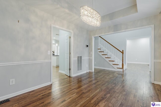 Photo - 404 Michigan Ave