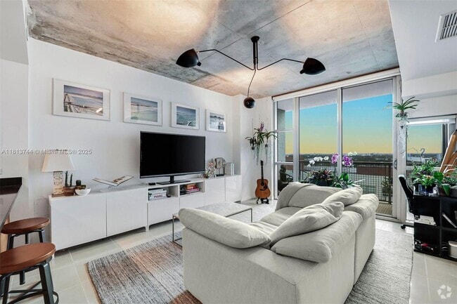 Building Photo - 3301 NE 1st Ave Unit H1405 Rental
