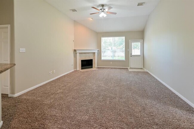 Photo - 23722 River Pl Dr