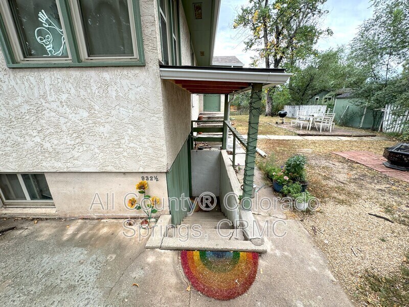 Photo - 932 1/2 Cheyenne Blvd