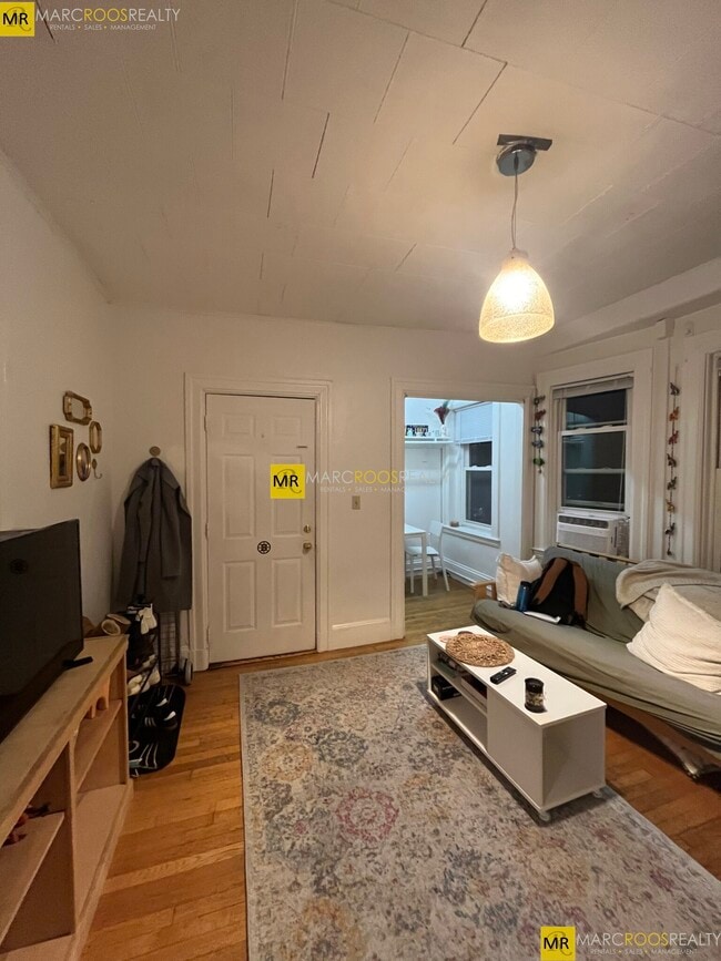 Photo - 100 Saint Marys St