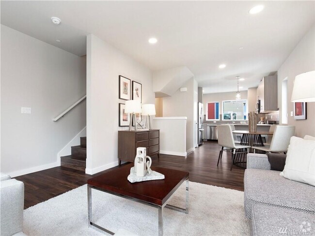 Building Photo - Brand New Modern 3 Bedroom Townhome in the...