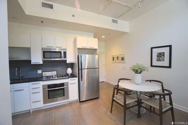 Photo - 501 Beale St Unit 1D