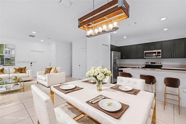 Photo - 2652 SE 13th St